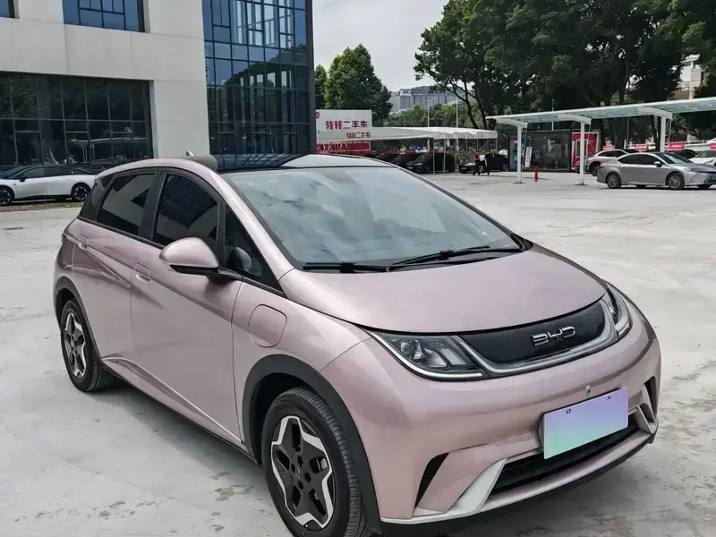 2021 BYD Dolphin с пробегом 17 500 км