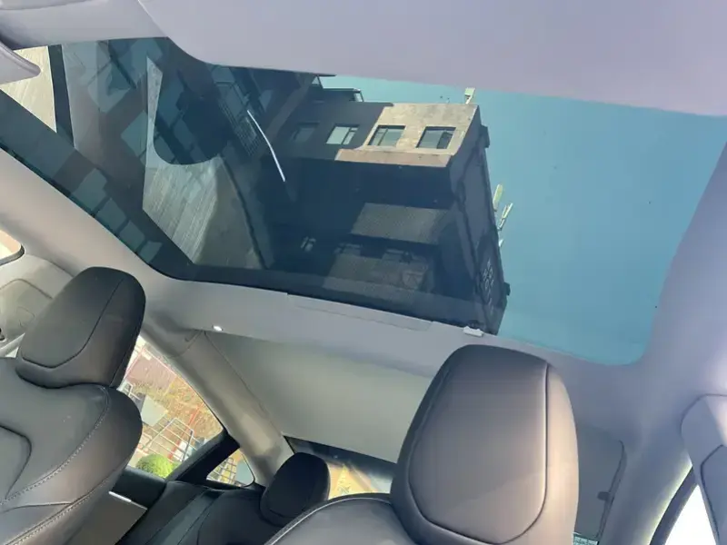 2023 Tesla Model 3 с пробегом 58 000 км