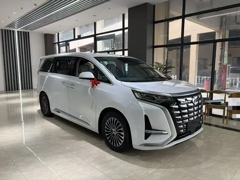 2022 Denza D9 с пробегом 116 000 км