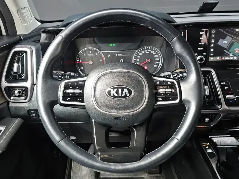 2020 Kia Sorento с пробегом 76 410 км