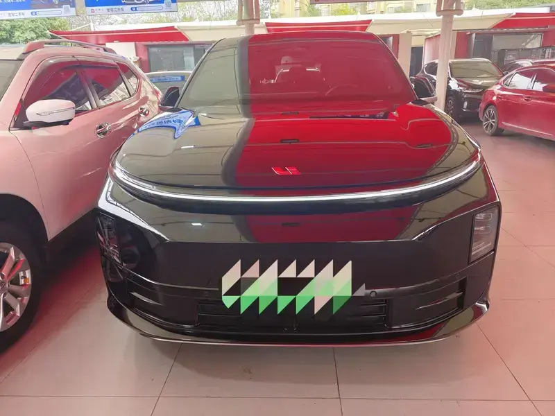2024 Li Auto (Lixiang) L6 с пробегом 60 000 км
