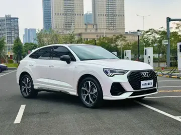2022 Audi Q3 Sportback с пробегом 7 000 км