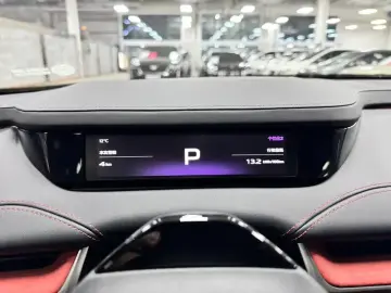 2024 Xiaomi SU7 с пробегом 35 000 км