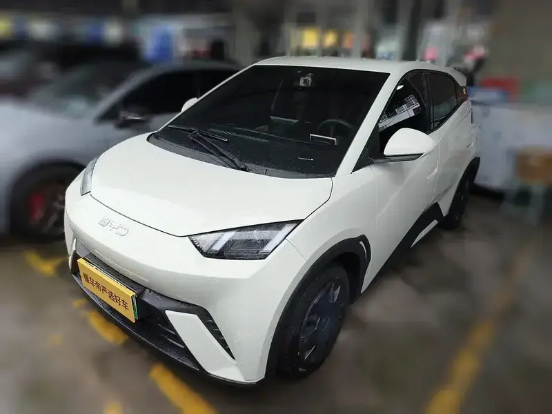 2025 BYD Seagull с пробегом 13 400 км