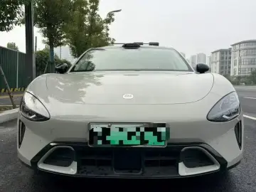 2026 Xiaomi SU7 с пробегом 16 000 км