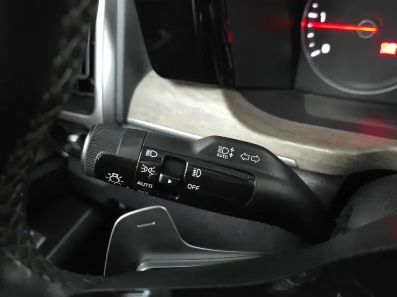 2022 Kia Sorento с пробегом 61 915 км