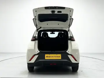 2025 BYD Seagull с пробегом 12 100 км