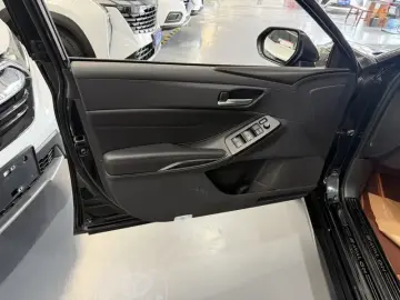 2023 Toyota Avalon с пробегом 64 100 км