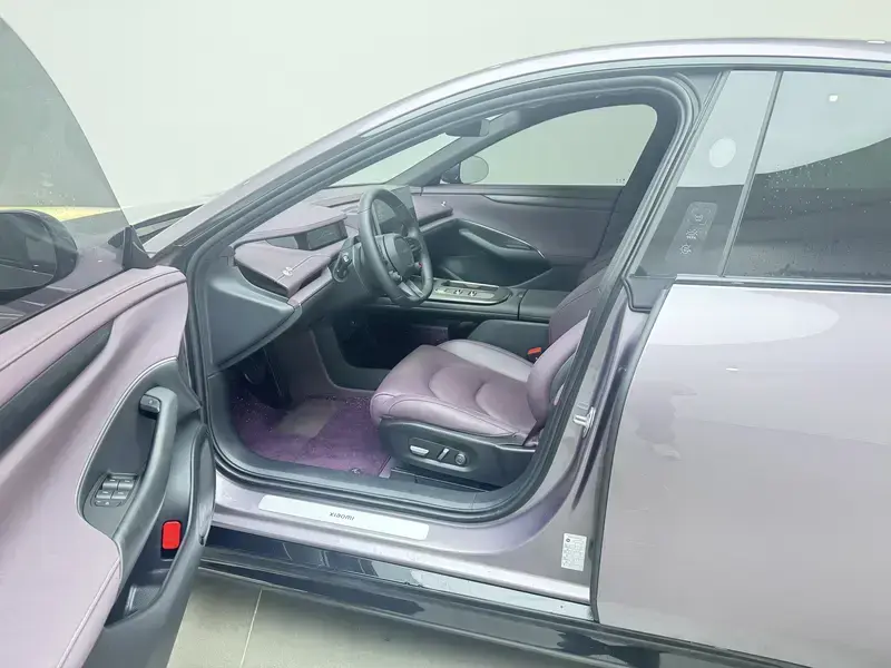 2024 Xiaomi SU7 с пробегом 14 900 км