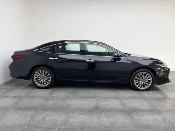2024 Toyota Avalon с пробегом 31 700 км