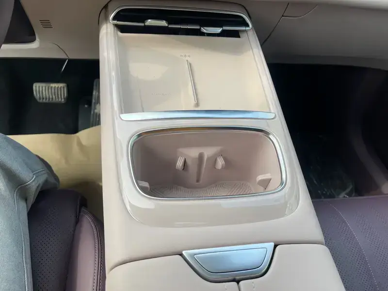 2026 Changan Deepal S07 с пробегом 4 000 км