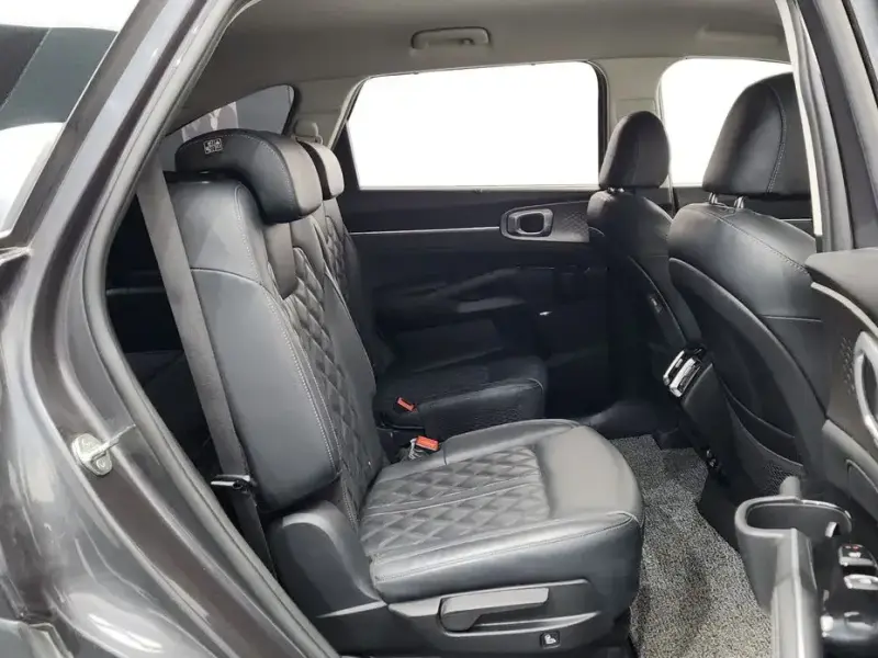 2020 Kia Sorento с пробегом 42 570 км