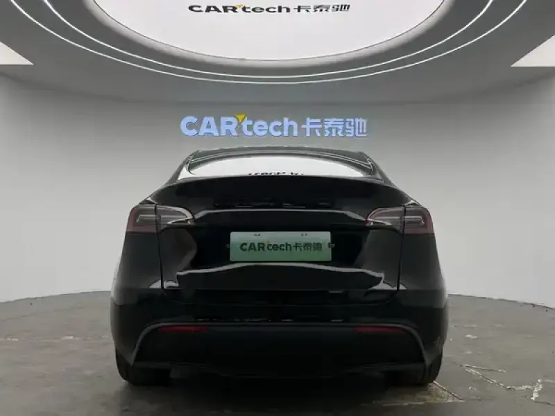 2023 Tesla Model Y с пробегом 90 000 км