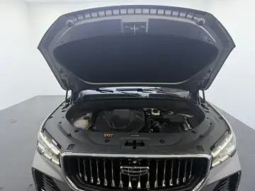 2024 Geely Monjaro с пробегом 11 400 км