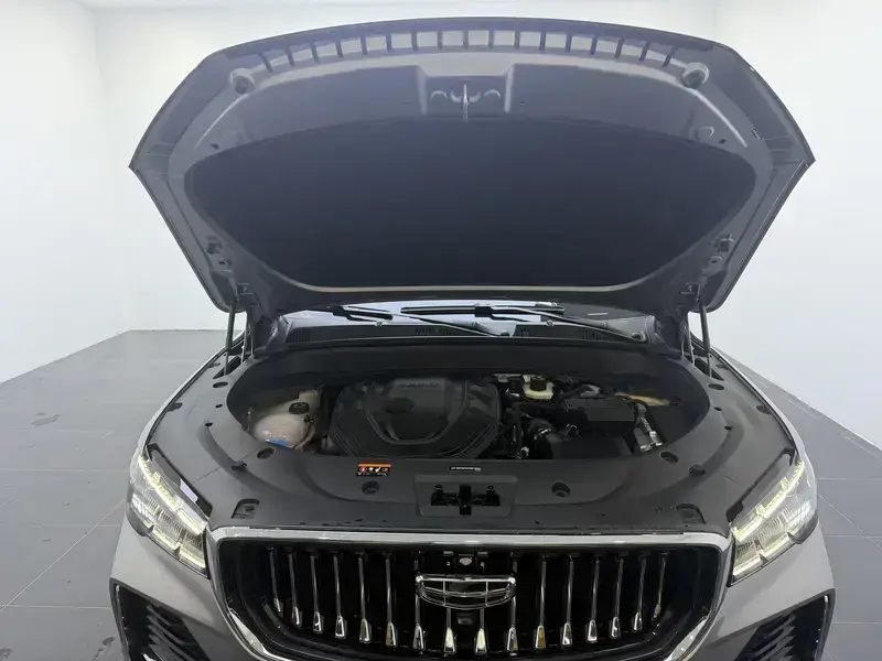 2024 Geely Monjaro с пробегом 11 400 км