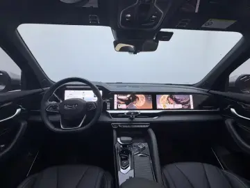 2024 Geely Monjaro с пробегом 11 400 км