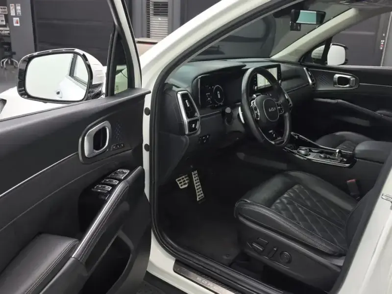 2022 Kia Sorento с пробегом 54 661 км
