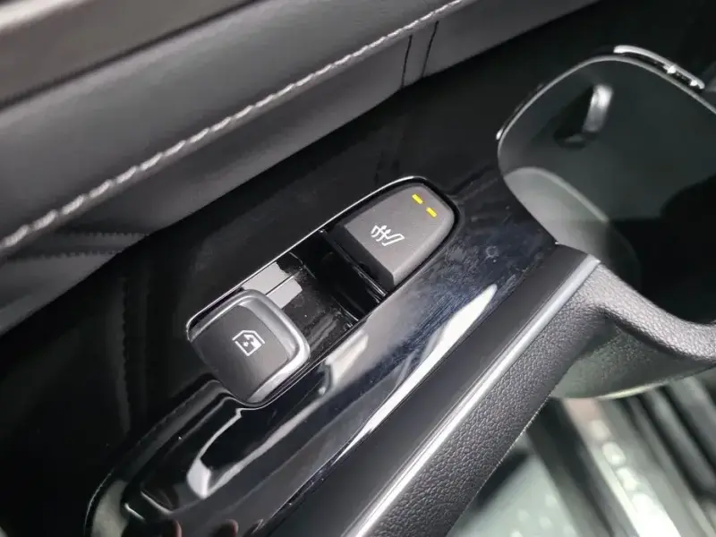 2023 Kia Sorento с пробегом 69 564 км