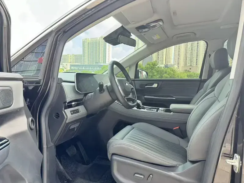 2024 JAC RF8 с пробегом 99 600 км