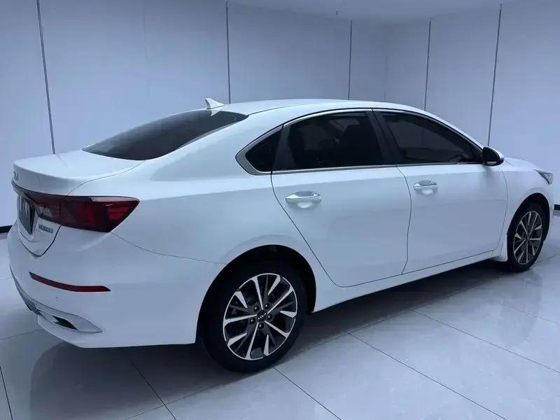 2021 Kia K3 с пробегом 36 000 км