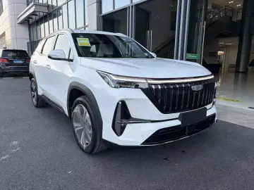 2025 Geely Boyue L с пробегом 100 км