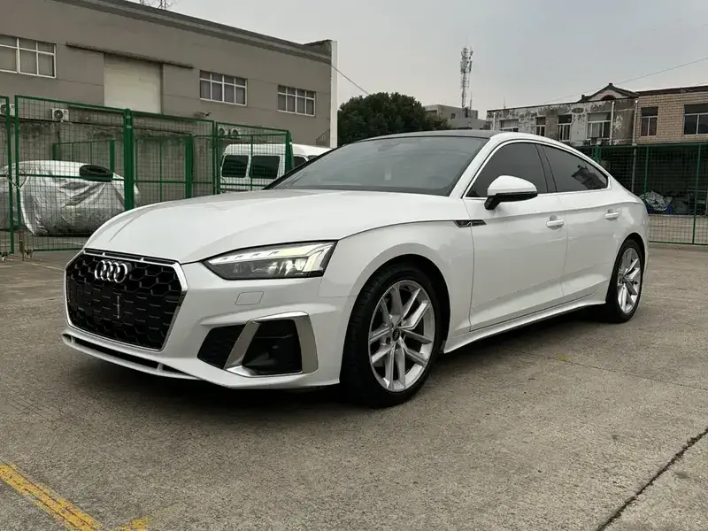 2022 Audi A5 с пробегом 68 100 км