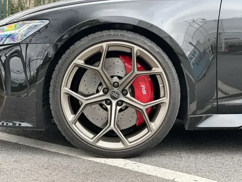 2024 Audi RS 6 с пробегом 19 100 км