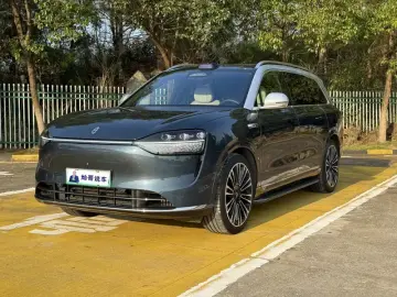 2024 Aito M9 с пробегом 37 000 км