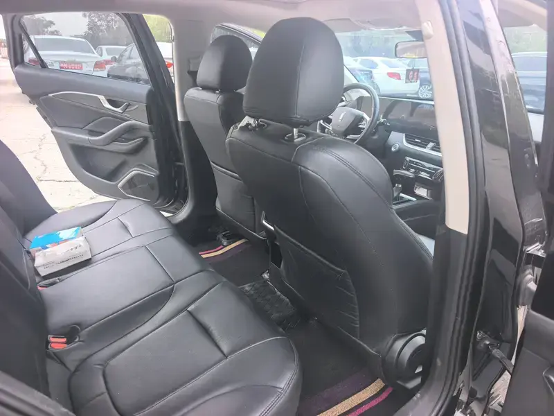 2023 Bestune B70 с пробегом 29 000 км