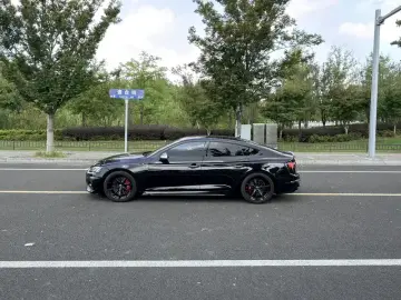2021 Audi RS 5 с пробегом 65 000 км