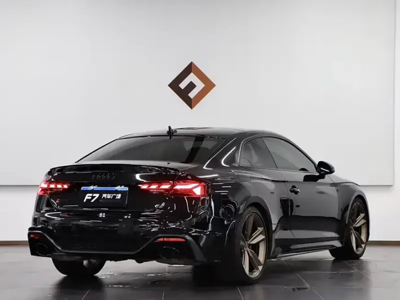 2023 Audi RS 5 с пробегом 19 000 км