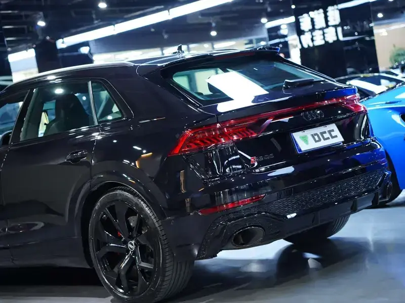 2021 Audi RS Q8 с пробегом 126 400 км