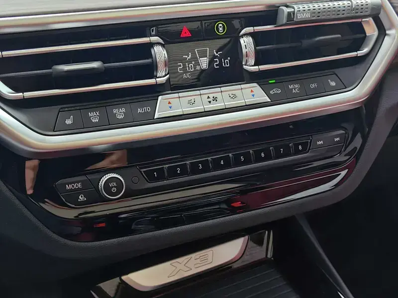 2023 BMW X3 с пробегом 14 000 км