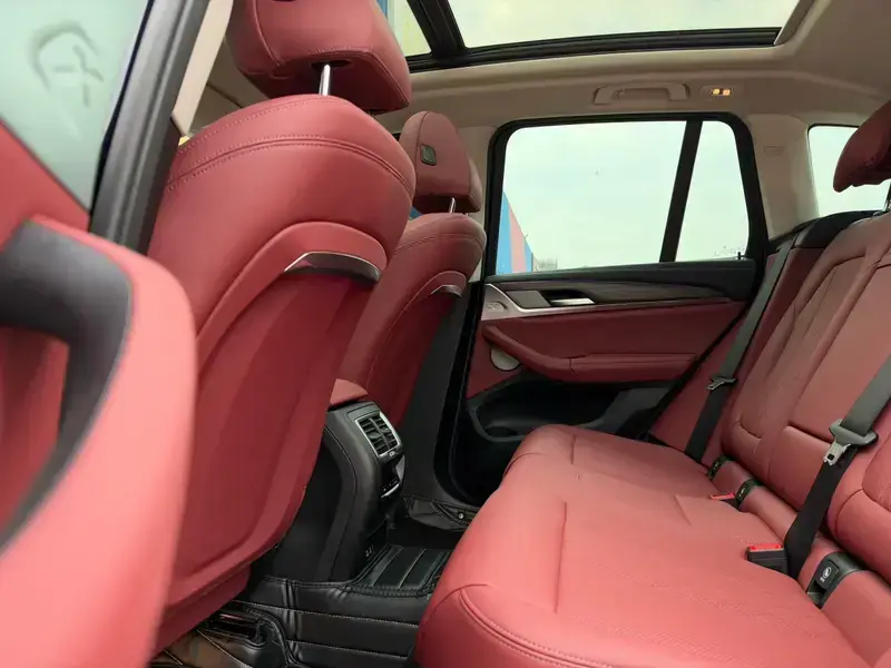 2023 BMW X3 с пробегом 42 000 км