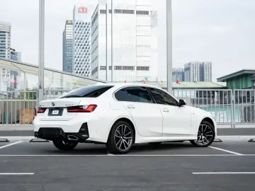 2023 BMW 3 серии с пробегом 44 000 км