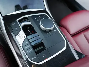 2023 BMW 3 серии с пробегом 44 000 км