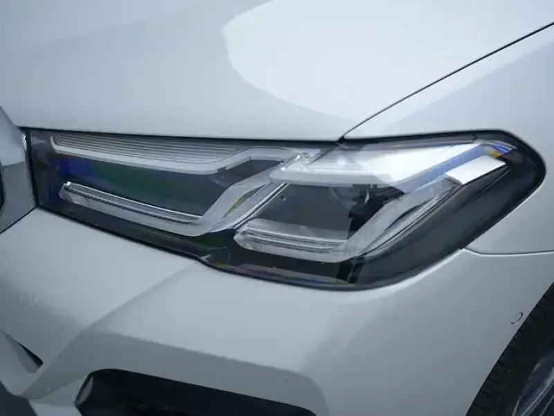 2022 BMW 5 серии с пробегом 25 100 км