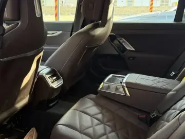 2023 BMW 7 серии с пробегом 43 000 км