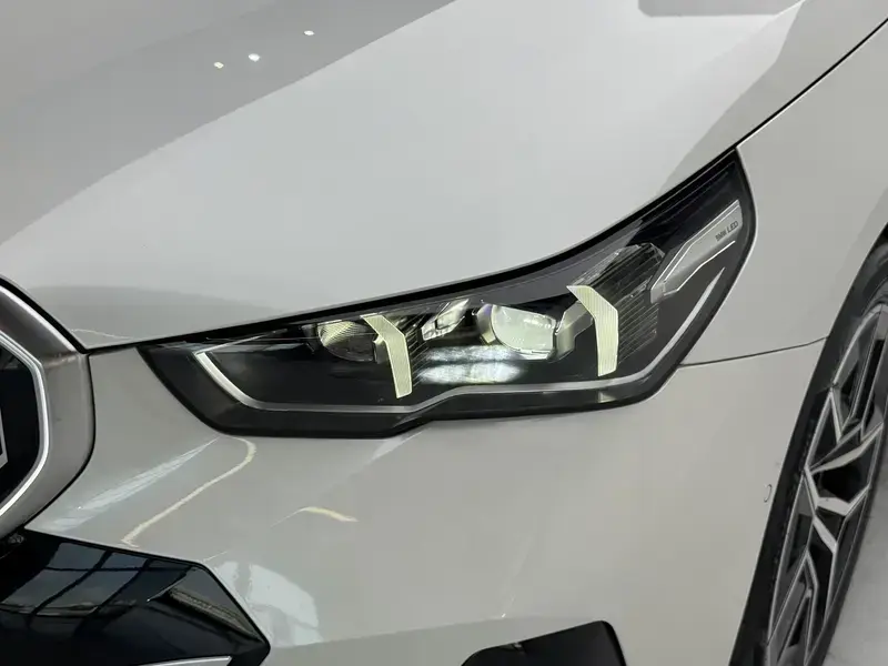 2024 BMW i5 с пробегом 47 500 км