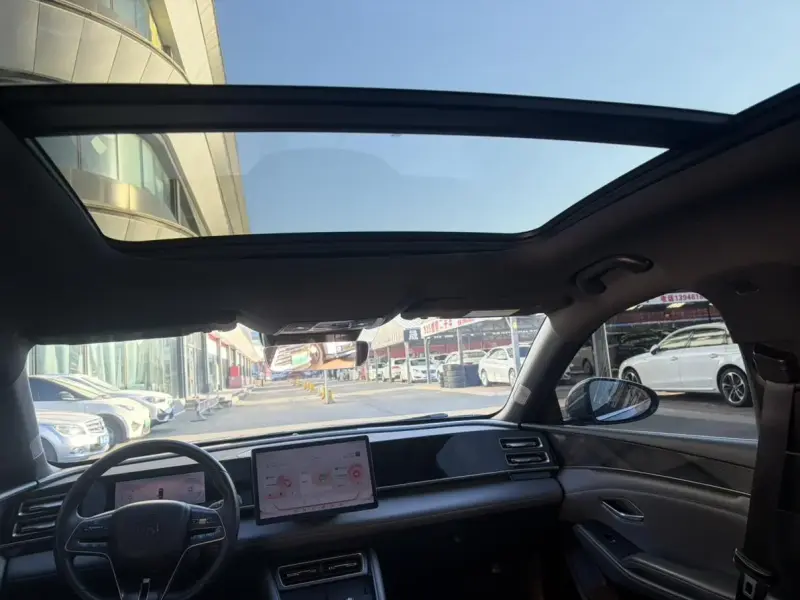 2024 BYD Qin L с пробегом 70 000 км