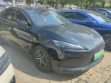 2025 BYD Seal 05 с пробегом 1 100 км