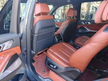 2020 BMW X7 с пробегом 60 000 км