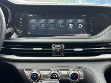2019 Changan CS95 с пробегом 48 000 км