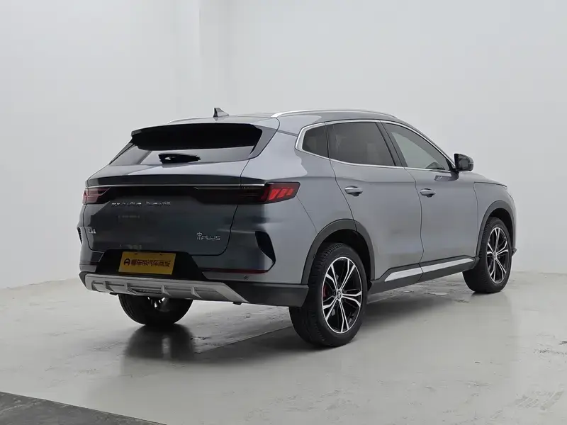 2020 BYD Song Plus с пробегом 67 700 км