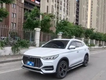 2020 BYD Song Plus с пробегом 90 000 км