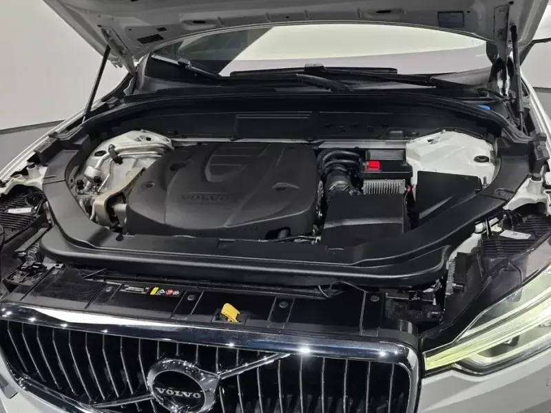 2019 Volvo XC60 с пробегом 104 820 км