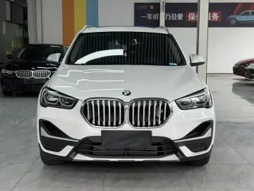 2022 BMW X1 с пробегом 19 000 км