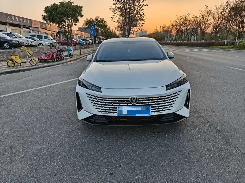 2023 Changan Yida с пробегом 30 000 км