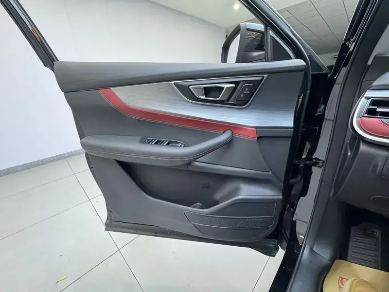 2023 Chery Tiggo 7 с пробегом 9 000 км