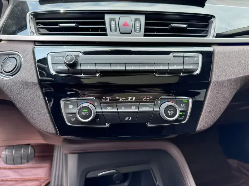 2022 BMW X1 с пробегом 84 000 км